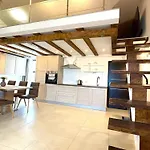 Anchor Luxury * Slatine