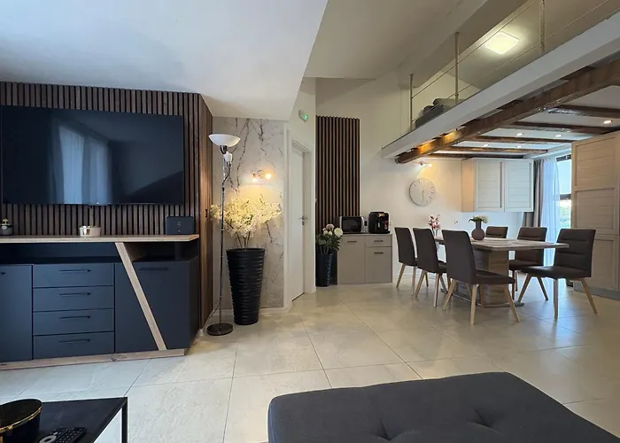 Διαμέρισμα Anchor Luxury Slatine