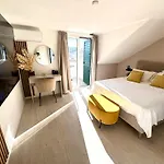 Anchor Luxury * Slatine