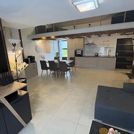 Anchor Luxury Appartement