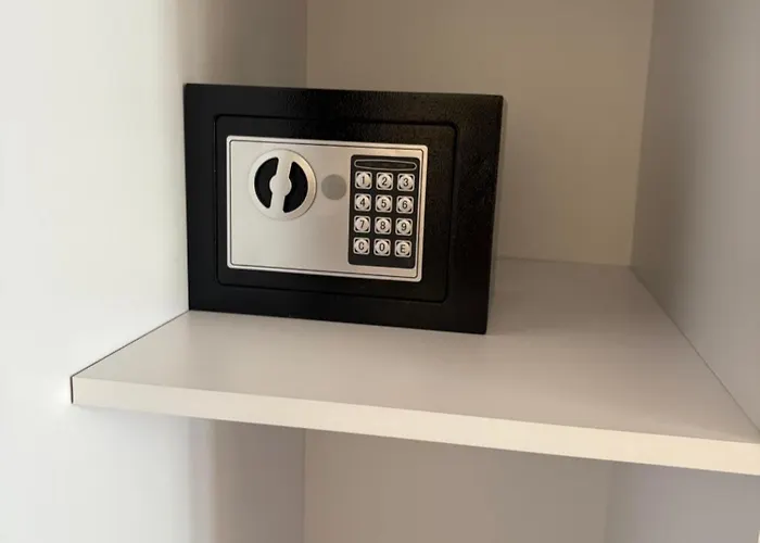 Anchor Luxury アパート