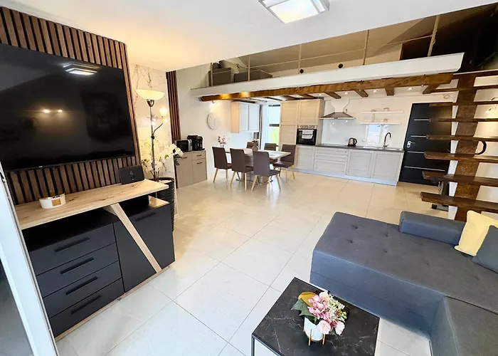 Anchor Luxury * スラティネ