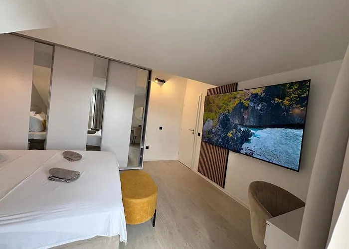 Anchor Luxury アパート *